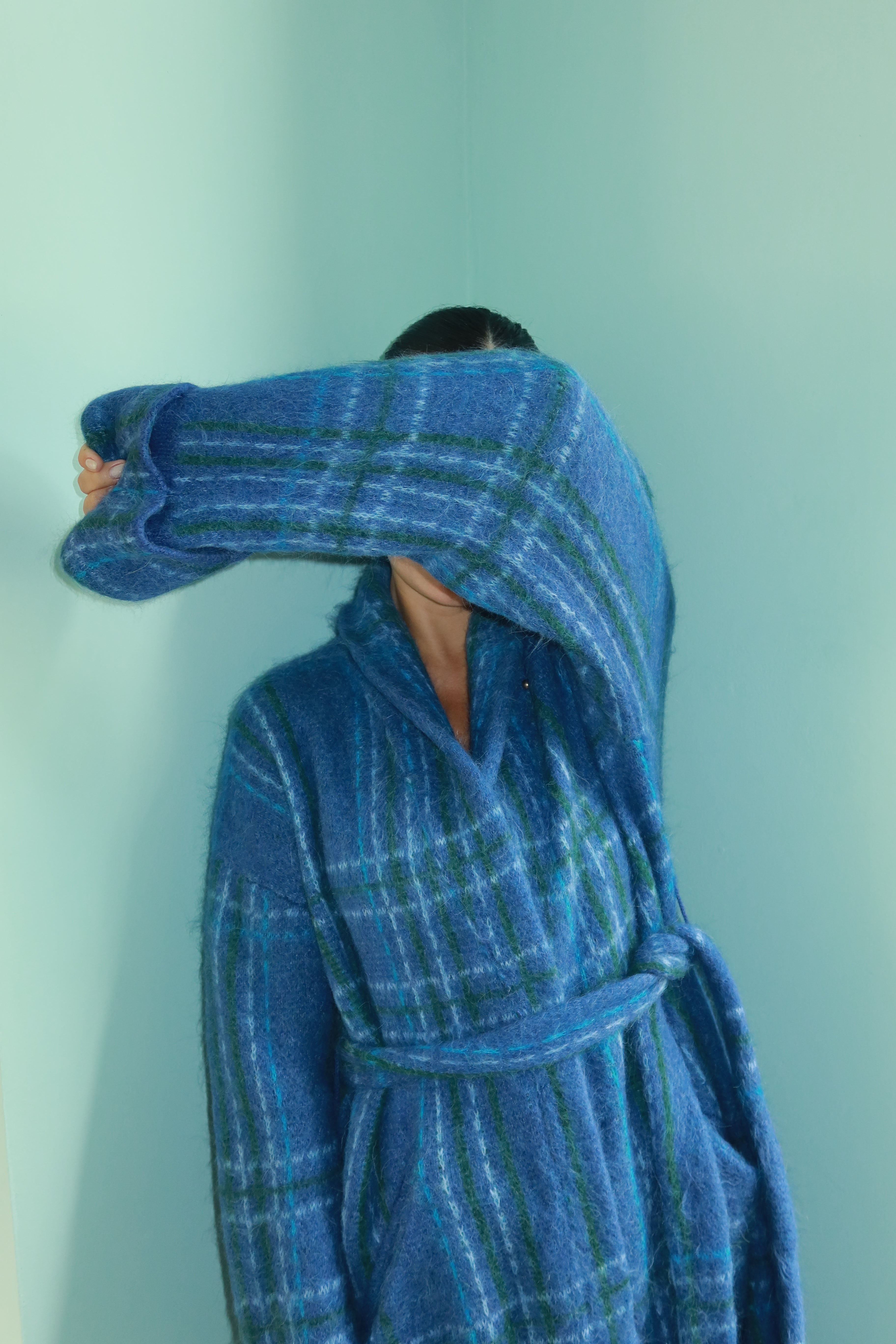 Plaid Alpaca Robe - Blue